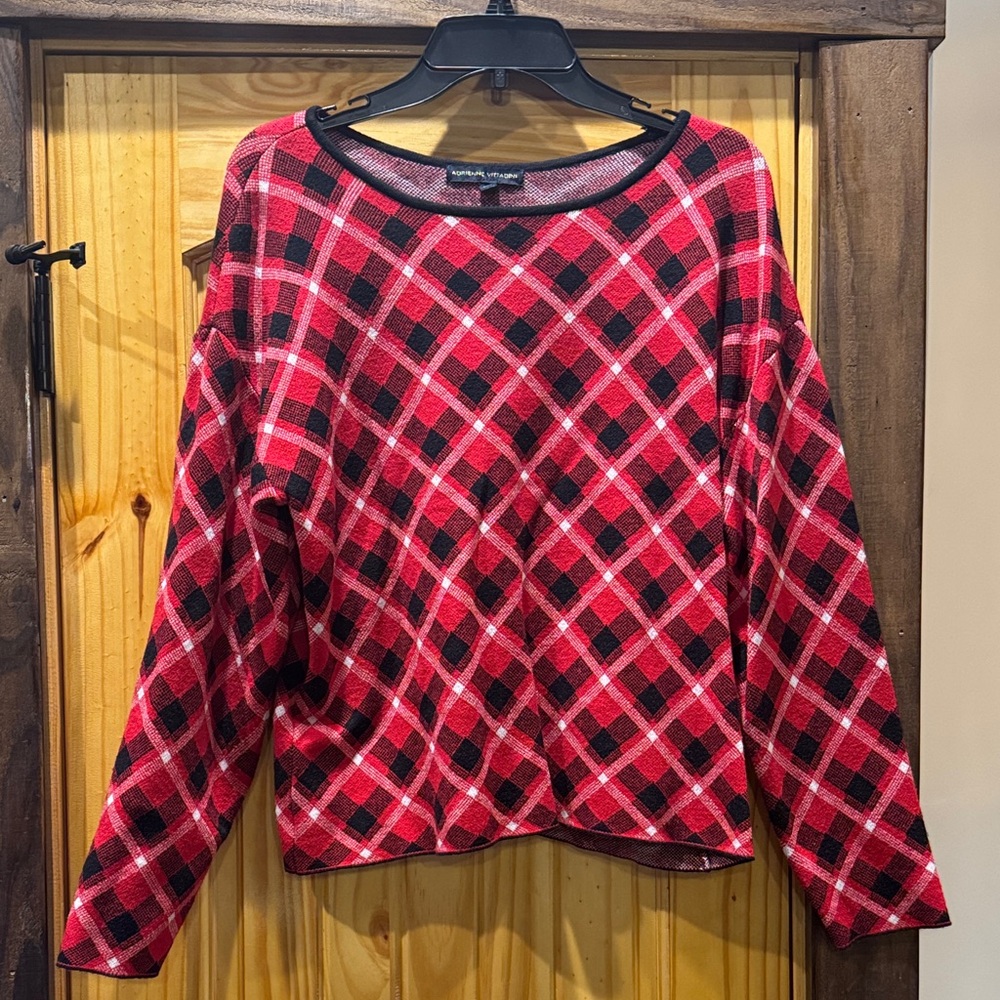Adrienne Vittadini Red and Black Plaid sweater large
